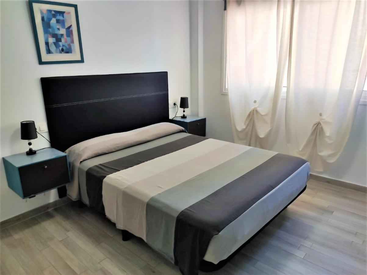 Cris Sol Apartments ลอส กริสเตียนอส ภายนอก รูปภาพ