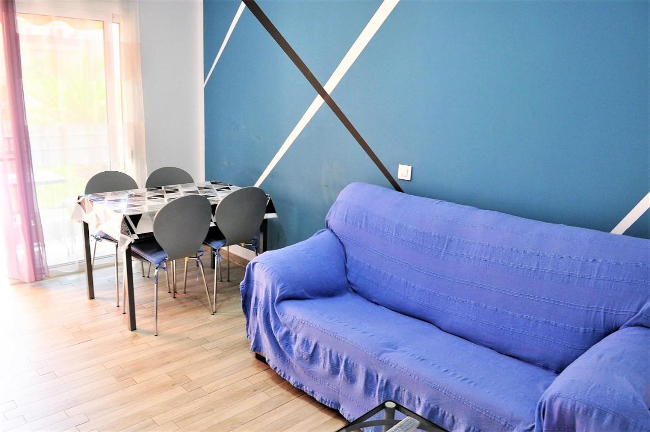 Cris Sol Apartments ลอส กริสเตียนอส ภายนอก รูปภาพ