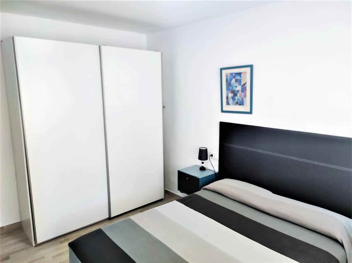Cris Sol Apartments ลอส กริสเตียนอส ภายนอก รูปภาพ