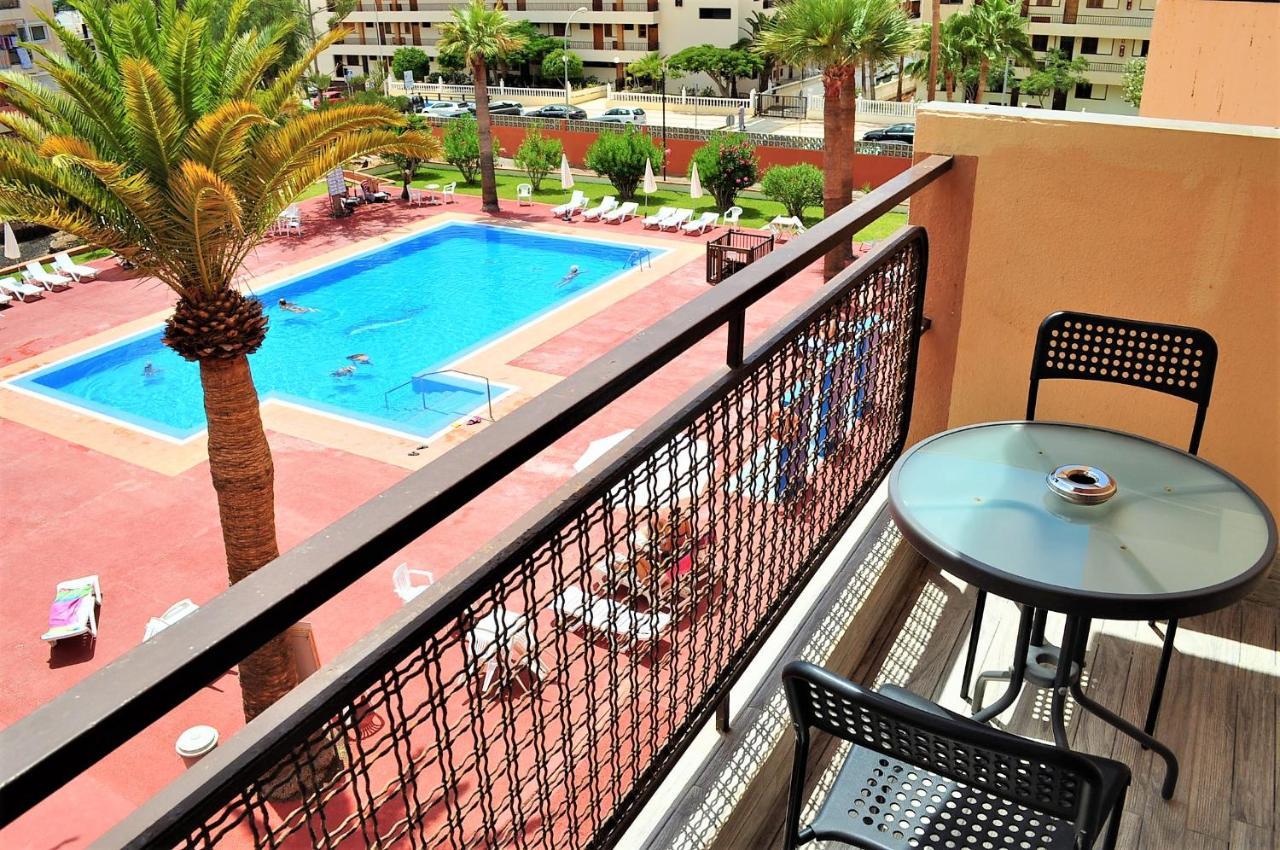 Cris Sol Apartments ลอส กริสเตียนอส ภายนอก รูปภาพ