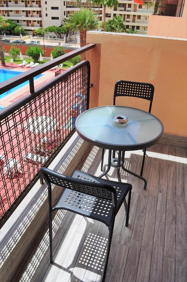 Cris Sol Apartments ลอส กริสเตียนอส ภายนอก รูปภาพ