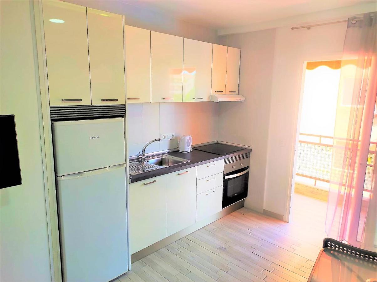 Cris Sol Apartments ลอส กริสเตียนอส ภายนอก รูปภาพ